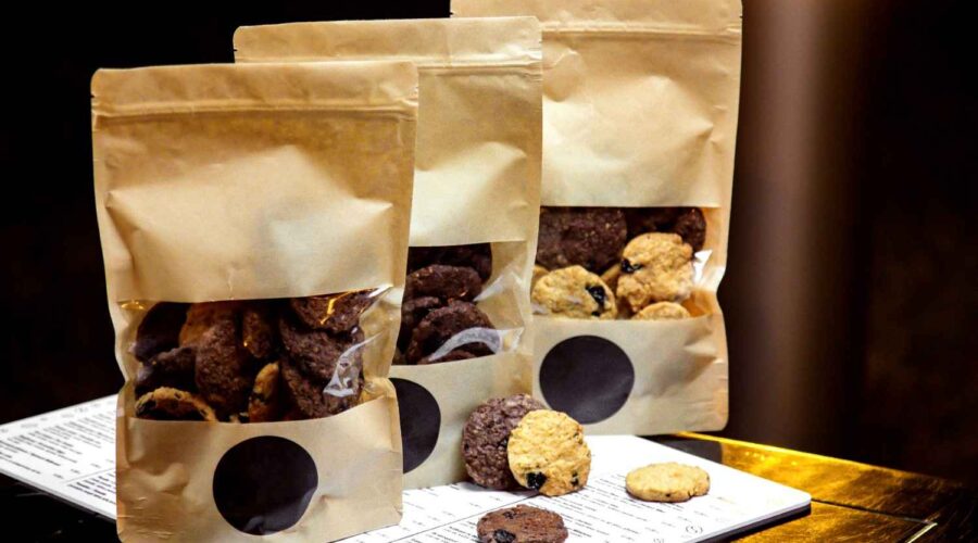 Snack Camilan Makanan Kemasan