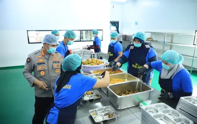 standar fasilitas gizi nasional