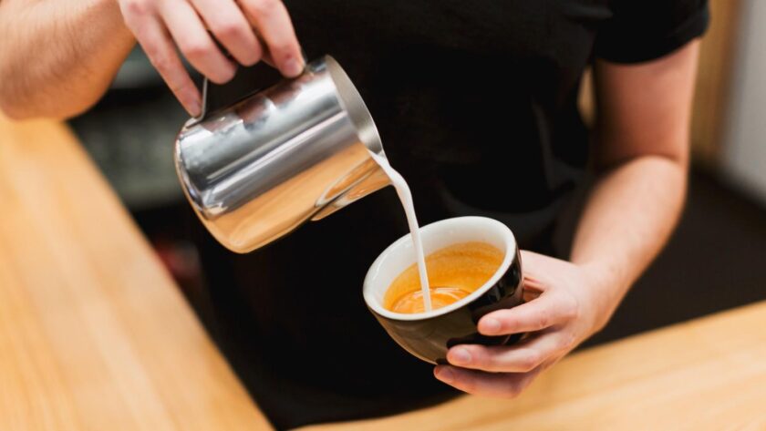 Cara Membuat Motif Kopi Latte