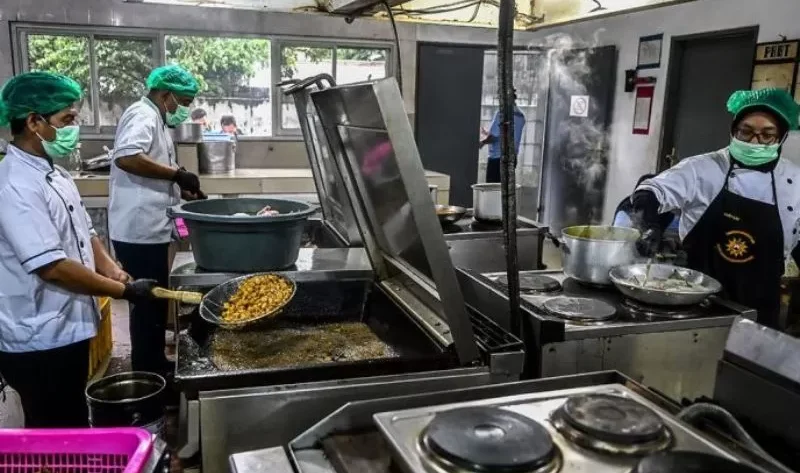 jadwal pembersihan dapur mbg