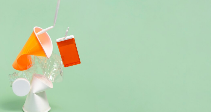 Pola Daur Ulang Sampah Plastik