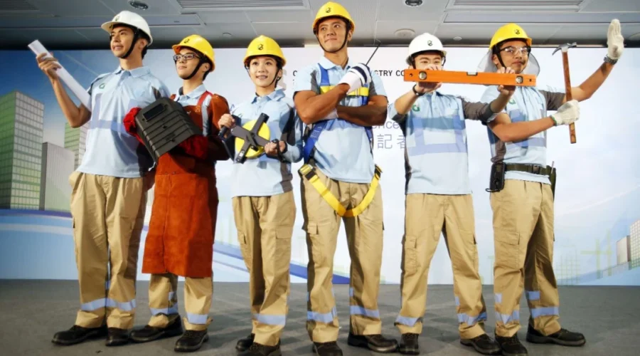 seragam kerja tim lapangan