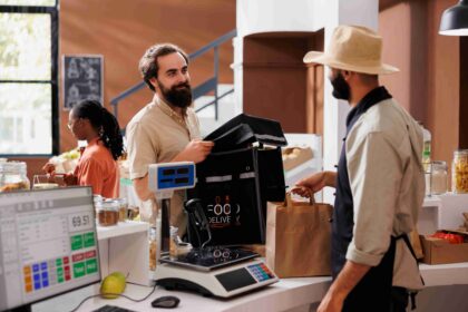 aplikasi pos solusi modern untuk usaha retail