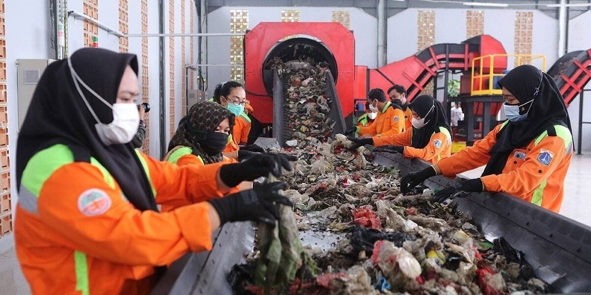 bagaimana TPS3R mengelola sampah harian